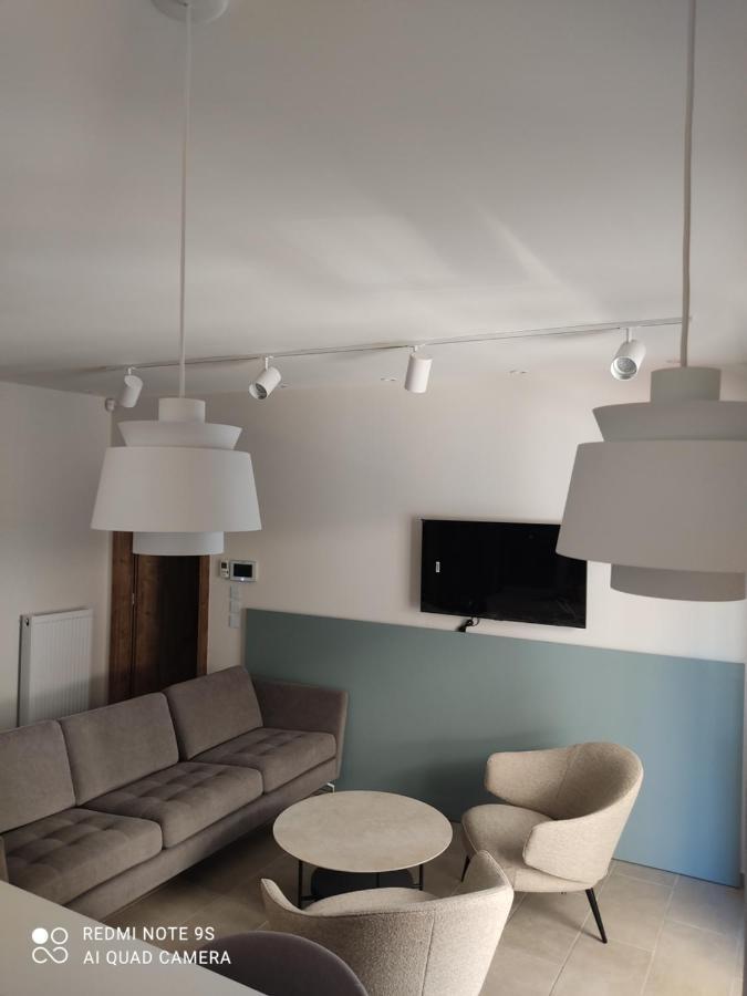 Blue Rose Luxury And Comfort Apartment At The Centre Of Preveza Exterior foto